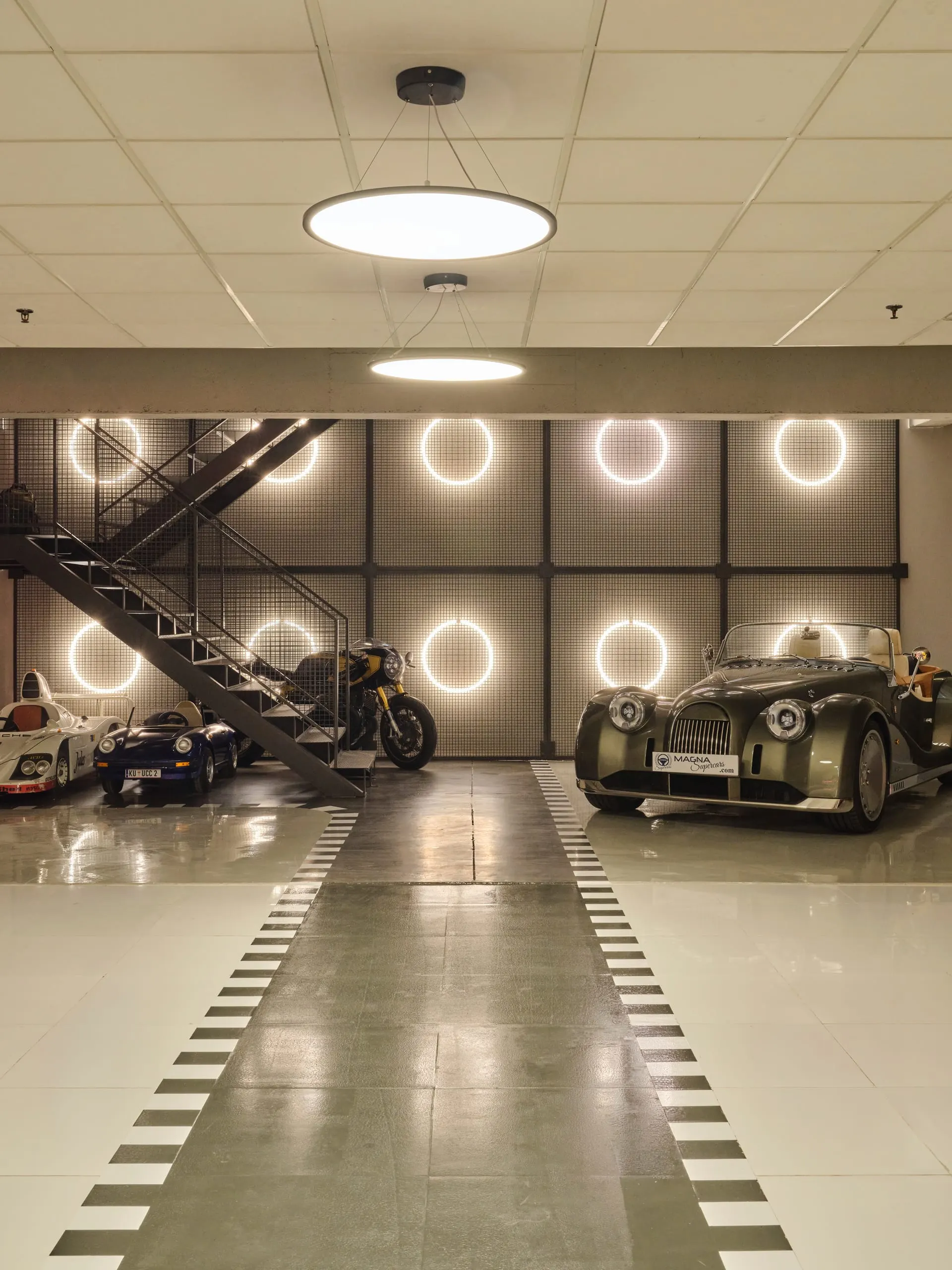 Magna Super Cars, Marbella